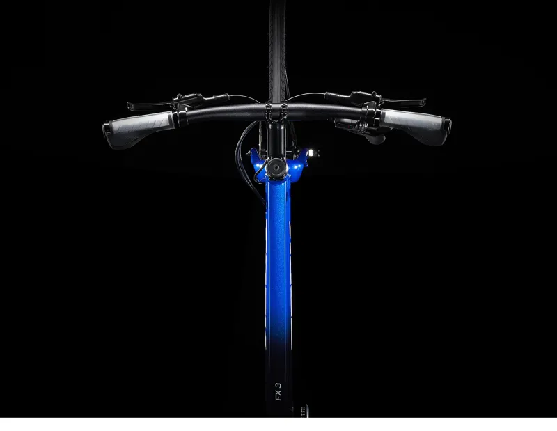 Trek FX 3 Disc Stagger Womens Hybrid Bike in Alpine-DeepDarkBlue-7